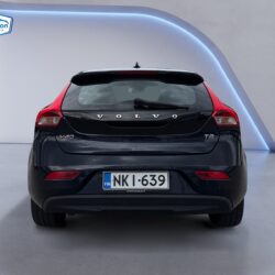 auto-Volvo-V40-NKI639-202608031612-3