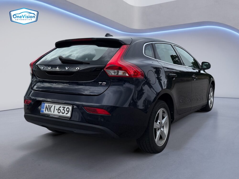 auto-Volvo-V40-NKI639-202608031612-4 auto-Volvo-V40-NKI639-202608031612-4