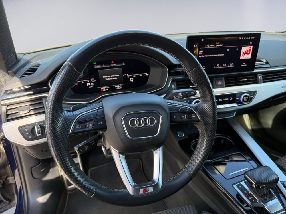 auto-Audi-A4-IZJ205-202609031154-9 auto-Audi-A4-IZJ205-202609031154-9