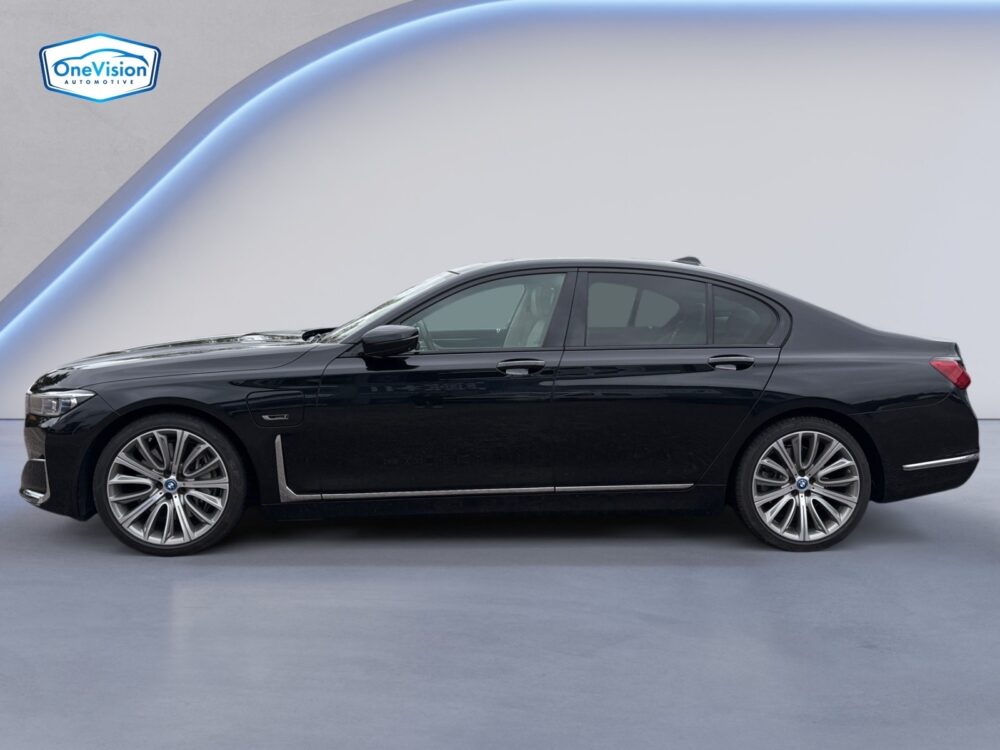 auto-BMW-745-RXR530-202609161141-1 auto-BMW-745-RXR530-202609161141-1