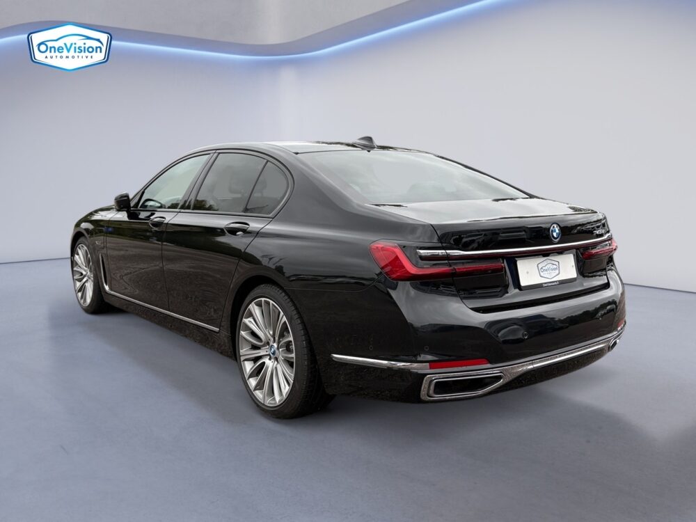auto-BMW-745-RXR530-202609161141-2 auto-BMW-745-RXR530-202609161141-2