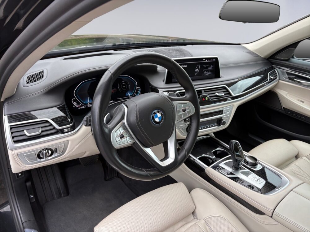 auto-BMW-745-RXR530-202609161141-9 auto-BMW-745-RXR530-202609161141-9