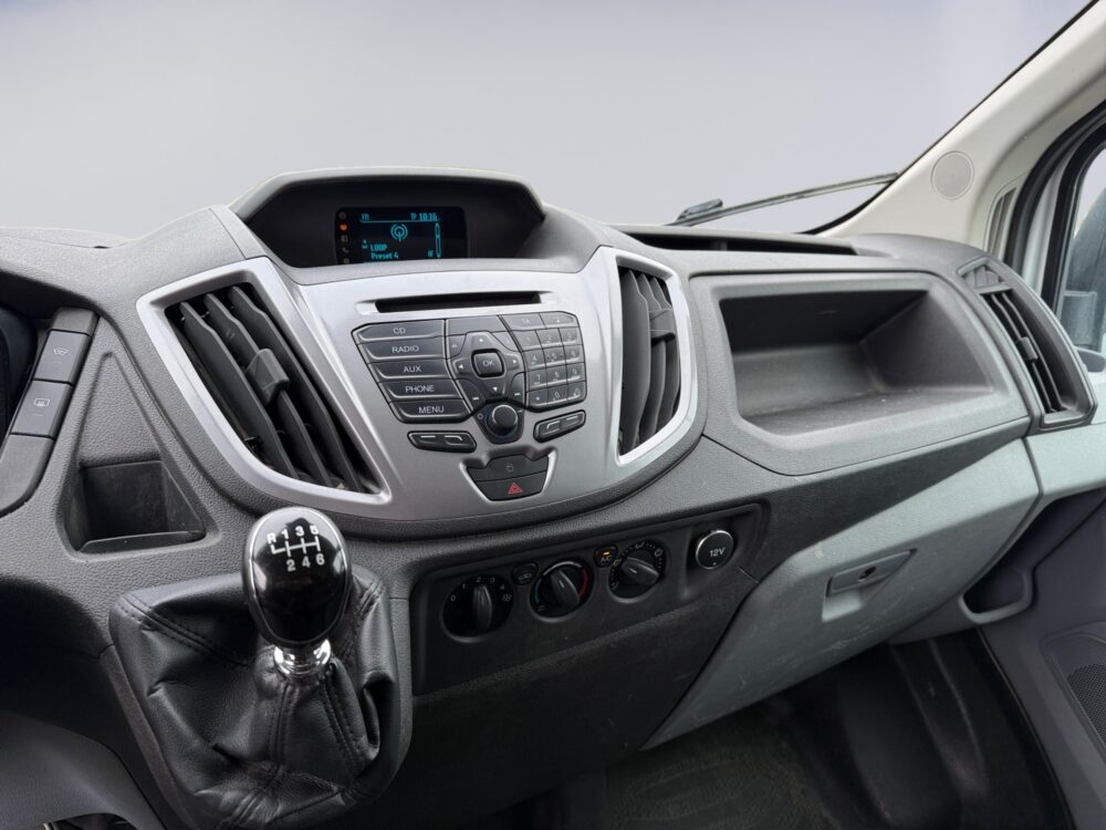 auto-Ford-Transit-GLE531-202609181102-11 auto-Ford-Transit-GLE531-202609181102-11