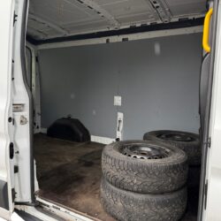auto-Ford-Transit-GLE531-202609181102-13