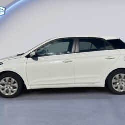 auto-Hyundai-i20-Hatchback-MUY319-202609031113-1