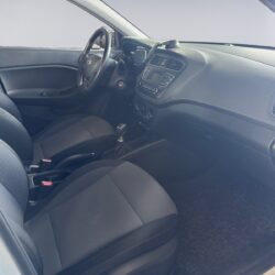 auto-Hyundai-i20-Hatchback-MUY319-202609031113-12