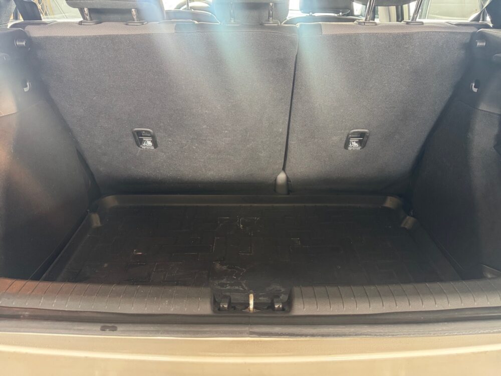 auto-Hyundai-i20-Hatchback-MUY319-202609031113-15 auto-Hyundai-i20-Hatchback-MUY319-202609031113-15