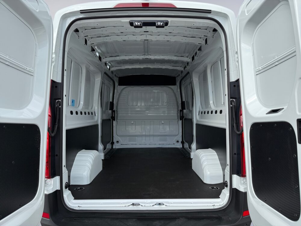 auto-Maxus-Deliver-9-ITH371-202609241415-12 auto-Maxus-Deliver-9-ITH371-202609241415-12