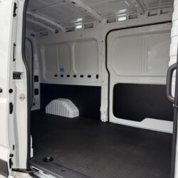 auto-Maxus-Deliver-9-ITH371-202609241415-13