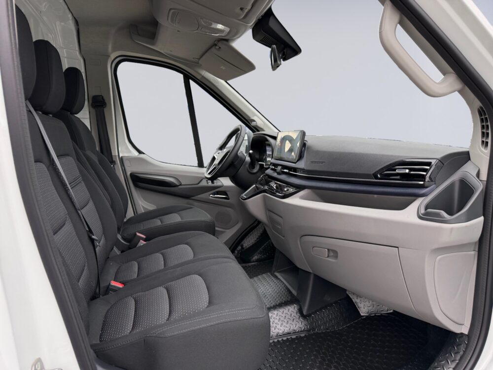 auto-Maxus-e-Deliver-9-GRB484-202607031418-11 auto-Maxus-e-Deliver-9-GRB484-202607031418-11