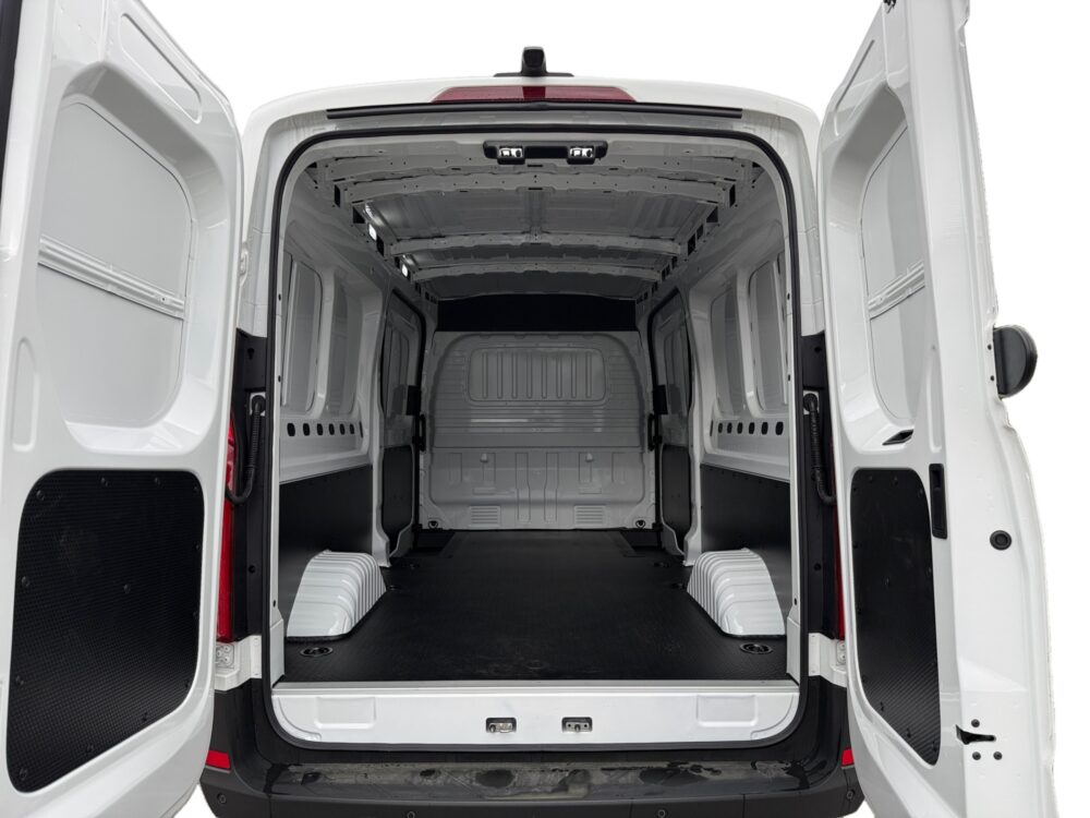 auto-Maxus-e-Deliver-9-GRB484-202607031418-13 auto-Maxus-e-Deliver-9-GRB484-202607031418-13