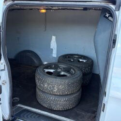 auto-Mercedes-Benz-Vito-BVU803-202609221417-13
