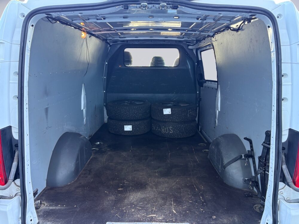 auto-Mercedes-Benz-Vito-BVU803-202609221417-14 auto-Mercedes-Benz-Vito-BVU803-202609221417-14