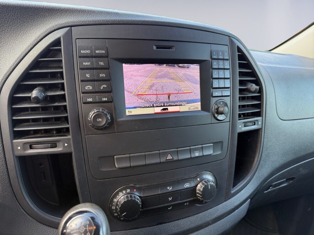 auto-Mercedes-Benz-Vito-LOP464-202609101707-10 auto-Mercedes-Benz-Vito-LOP464-202609101707-10