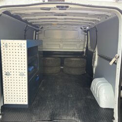 auto-Renault-Trafic-ERN251-202609211221-11