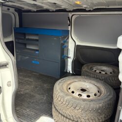 auto-Renault-Trafic-ERN251-202609211221-12
