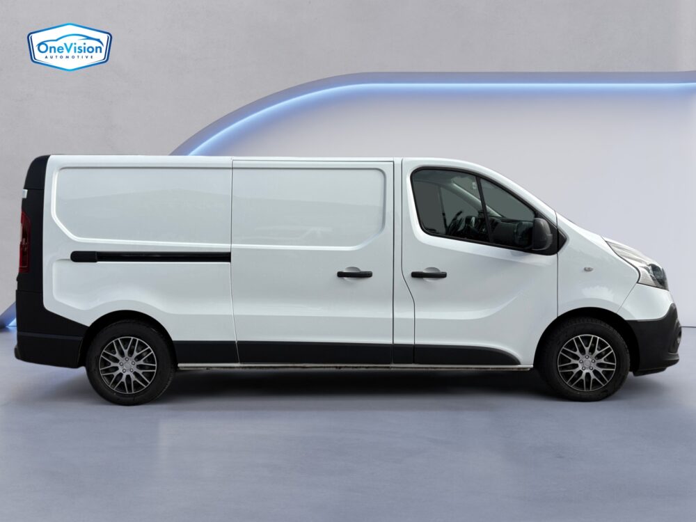 auto-Renault-Trafic-ERN251-202609211221-5 auto-Renault-Trafic-ERN251-202609211221-5