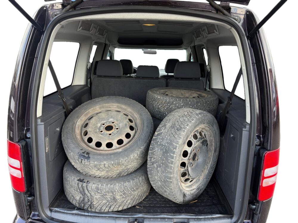 auto-Volkswagen-Caddy-Maxi-TZN752-202609211626-13 auto-Volkswagen-Caddy-Maxi-TZN752-202609211626-13