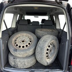 auto-Volkswagen-Caddy-Maxi-TZN752-202609211626-13