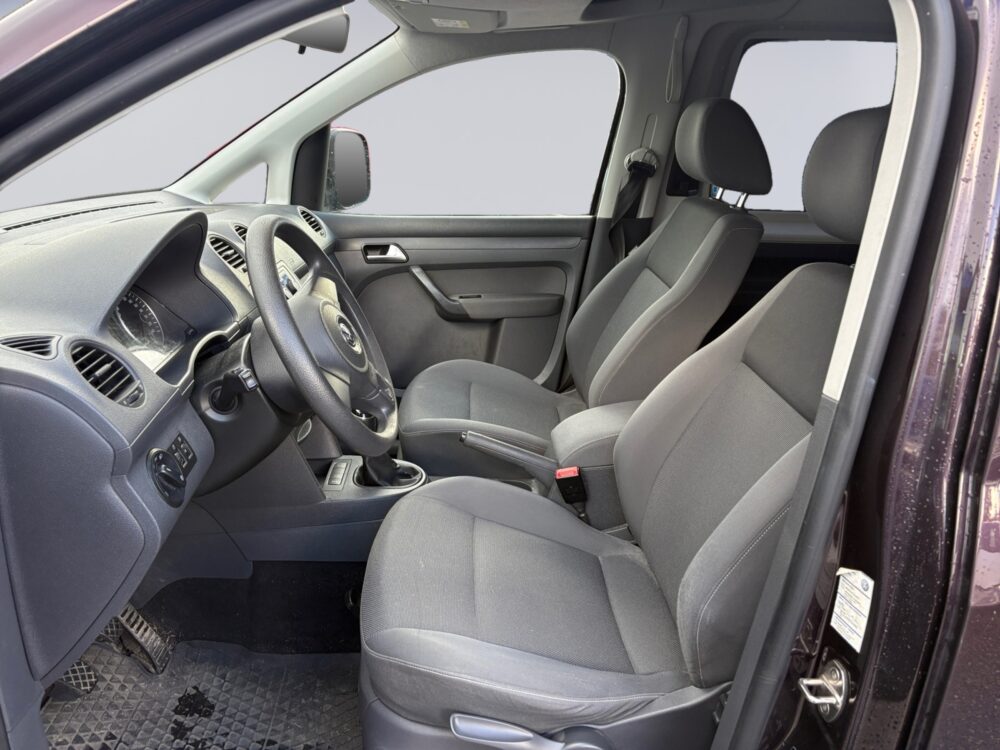 auto-Volkswagen-Caddy-Maxi-TZN752-202609211626-8 auto-Volkswagen-Caddy-Maxi-TZN752-202609211626-8