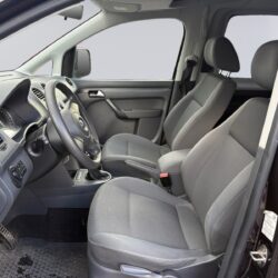 auto-Volkswagen-Caddy-Maxi-TZN752-202609211626-8