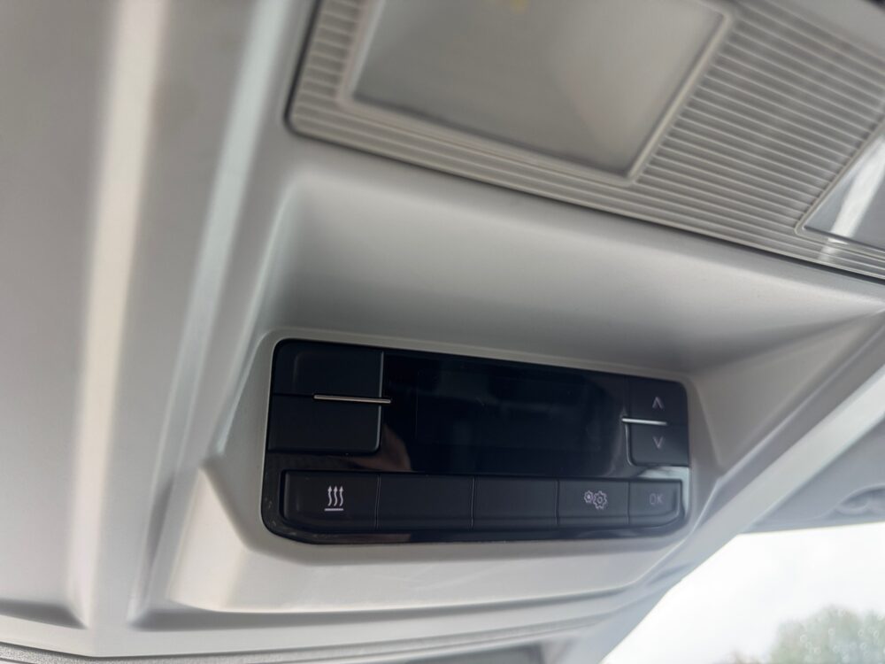 auto-Volkswagen-Crafter-KTV177-202609091345-12 auto-Volkswagen-Crafter-KTV177-202609091345-12
