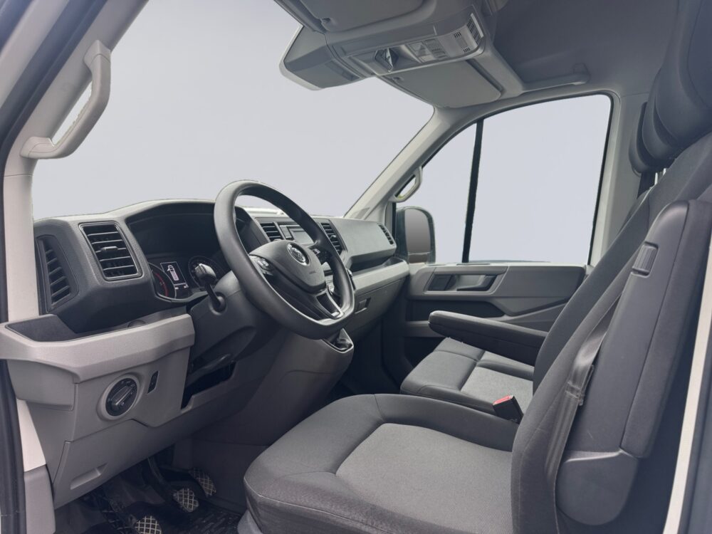 auto-Volkswagen-Crafter-KTV177-202609091345-7 auto-Volkswagen-Crafter-KTV177-202609091345-7