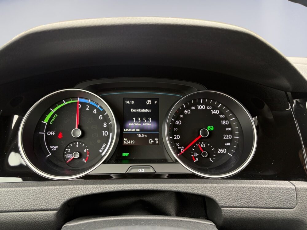 auto-Volkswagen-Golf-IRL307-202609291428-10 auto-Volkswagen-Golf-IRL307-202609291428-10