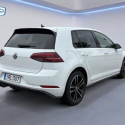 auto-Volkswagen-Golf-IRL307-202609291428-3