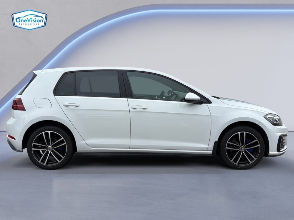 auto-Volkswagen-Golf-IRL307-202609291428-4 auto-Volkswagen-Golf-IRL307-202609291428-4