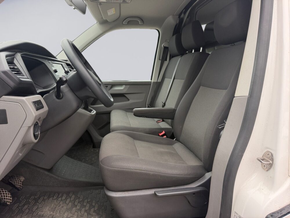 auto-Volkswagen-Transporter-NMU663-202609231116-11 auto-Volkswagen-Transporter-NMU663-202609231116-11