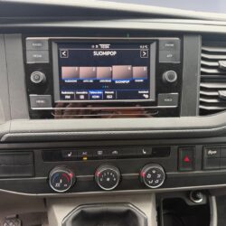auto-Volkswagen-Transporter-NMU663-202609231116-13