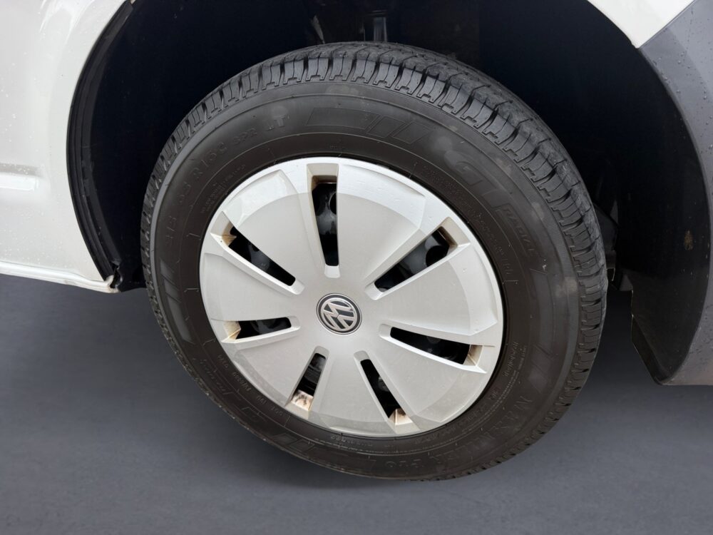 auto-Volkswagen-Transporter-NMU663-202609231116-8 auto-Volkswagen-Transporter-NMU663-202609231116-8
