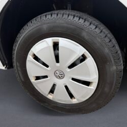 auto-Volkswagen-Transporter-NMU663-202609231116-8
