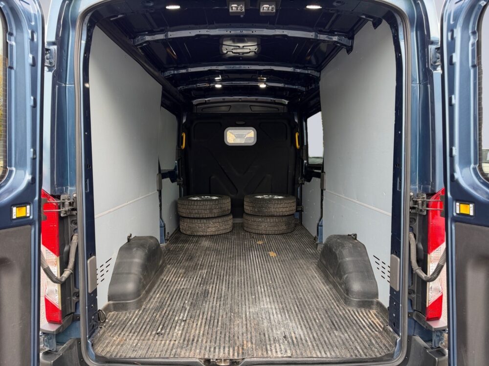 auto-Ford-Transit-IPL829-202610081029-14 auto-Ford-Transit-IPL829-202610081029-14