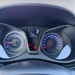 auto-Hyundai-ix20-UTF443-202610221522-11