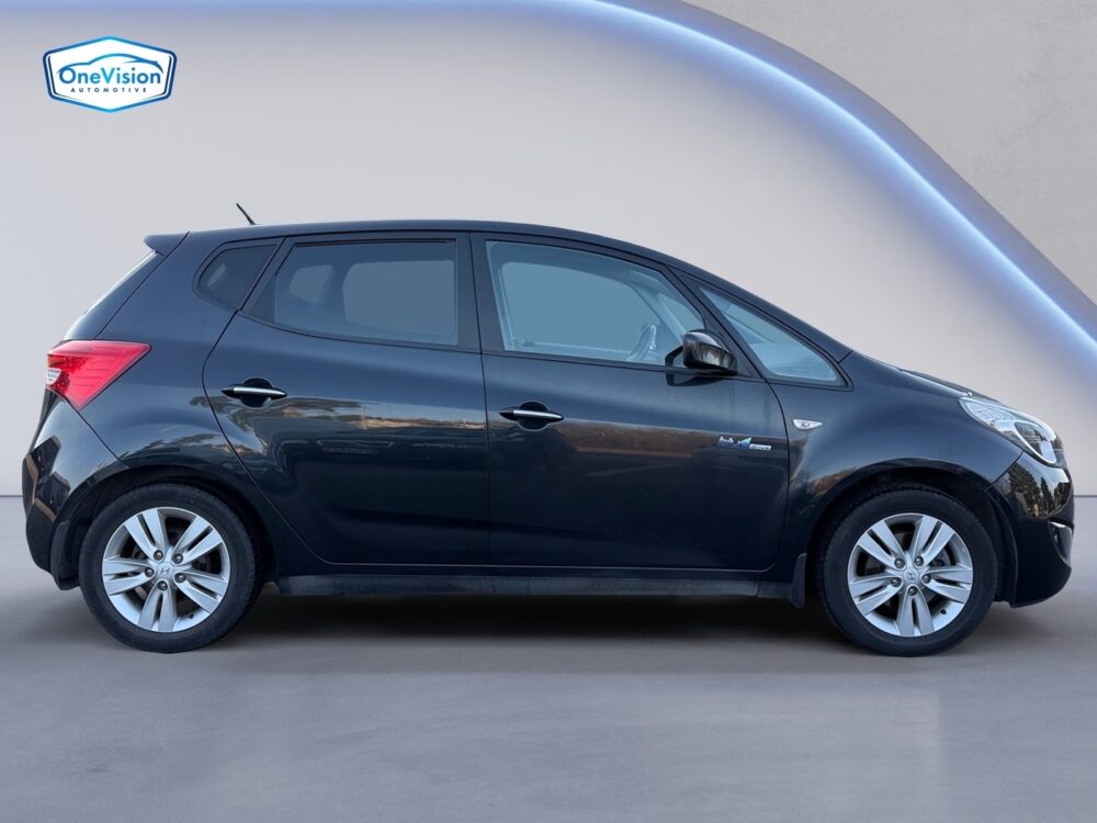 auto-Hyundai-ix20-UTF443-202610221522-5 auto-Hyundai-ix20-UTF443-202610221522-5
