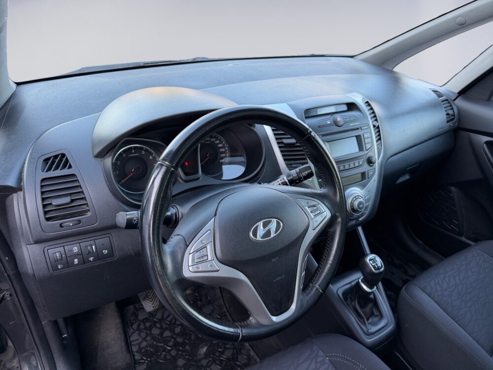 auto-Hyundai-ix20-UTF443-202610221522-9 auto-Hyundai-ix20-UTF443-202610221522-9