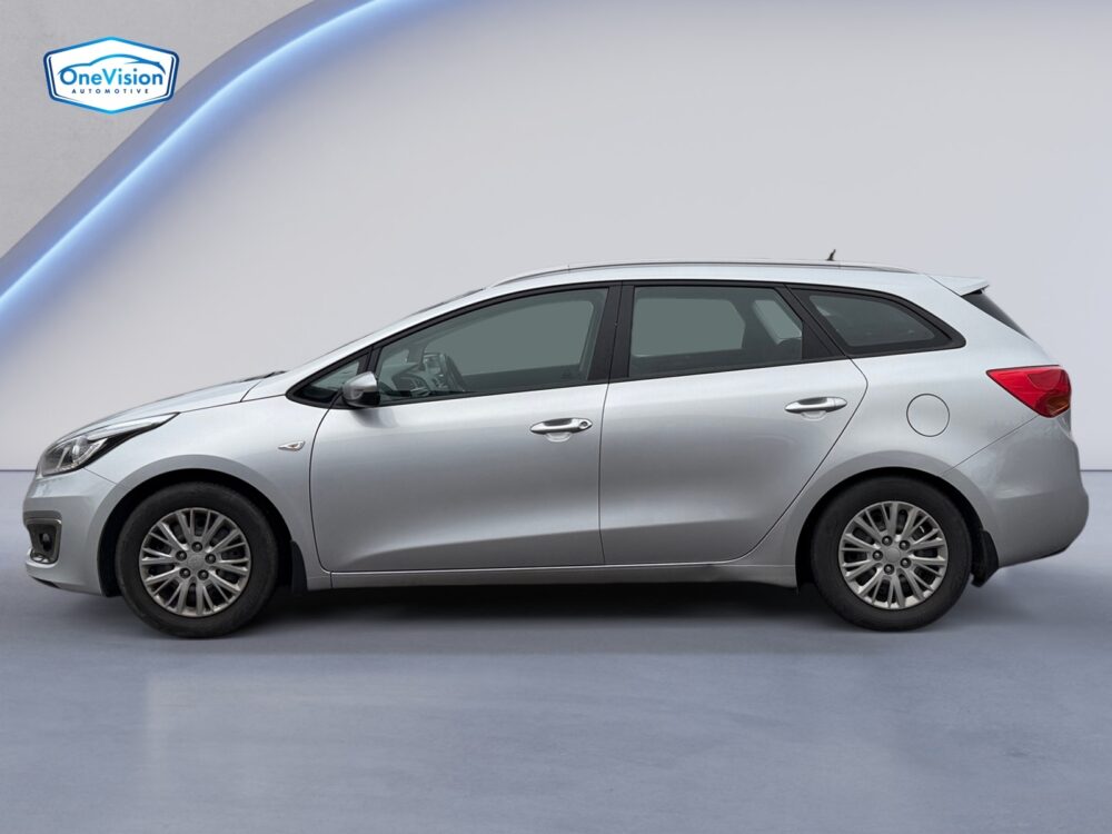 auto-Kia-cee´d-MNJ983-202610161504-1 auto-Kia-cee´d-MNJ983-202610161504-1