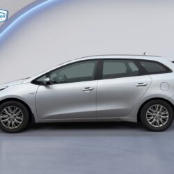 auto-Kia-cee´d-MNJ983-202610161504-1