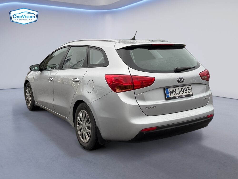 auto-Kia-cee´d-MNJ983-202610161504-2 auto-Kia-cee´d-MNJ983-202610161504-2
