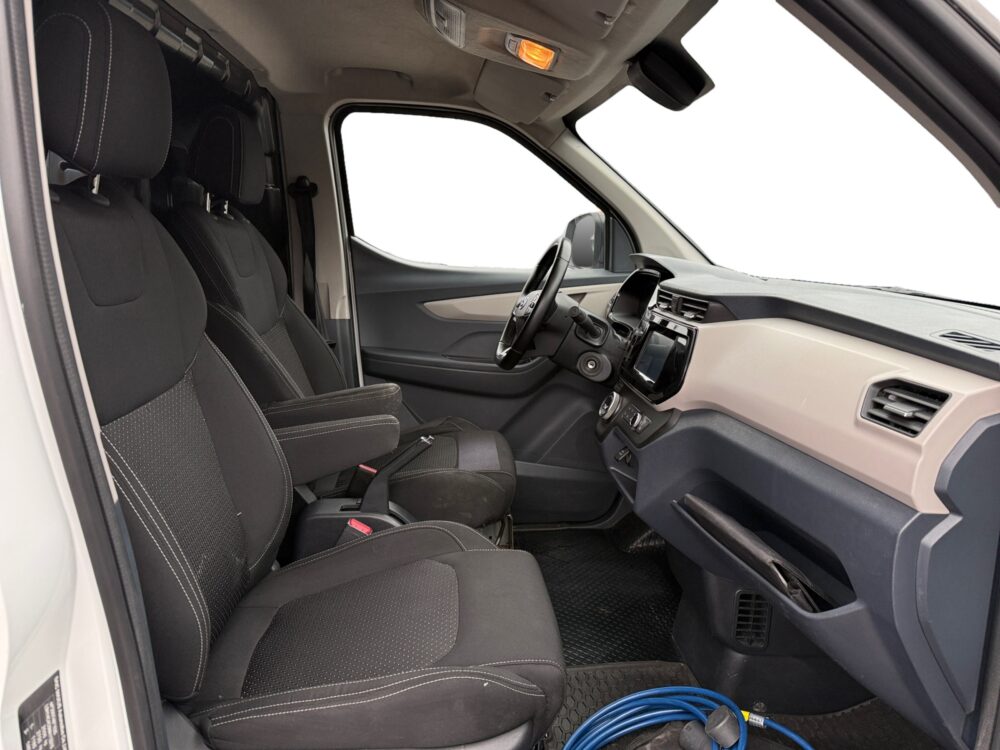auto-Maxus-e-Deliver-3-112215-202610121707-11 auto-Maxus-e-Deliver-3-112215-202610121707-11