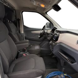 auto-Maxus-e-Deliver-3-112215-202610121707-11