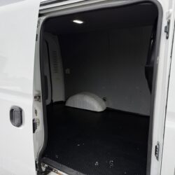 auto-Maxus-e-Deliver-3-112215-202610121707-13