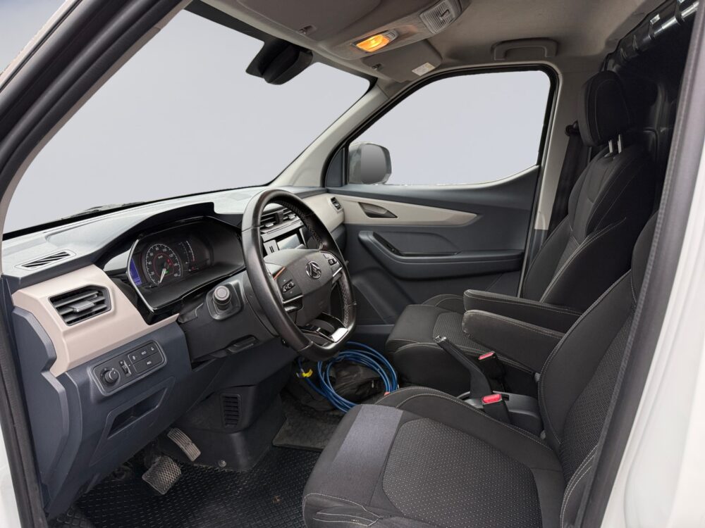 auto-Maxus-e-Deliver-3-112215-202610121707-8 auto-Maxus-e-Deliver-3-112215-202610121707-8
