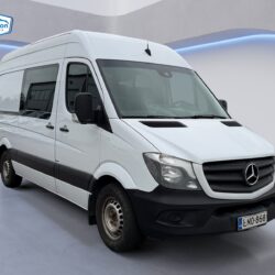 auto-Mercedes-Benz-Sprinter-LNO868-202610281127-6