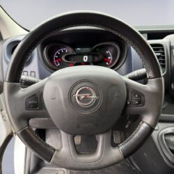 auto-Opel-Vivaro-JKM458-202610151703-10