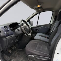 auto-Opel-Vivaro-JKM458-202610151703-8