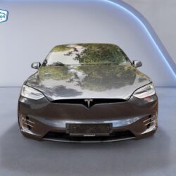 auto-Tesla-Model-X-RXR531-202610201333-1
