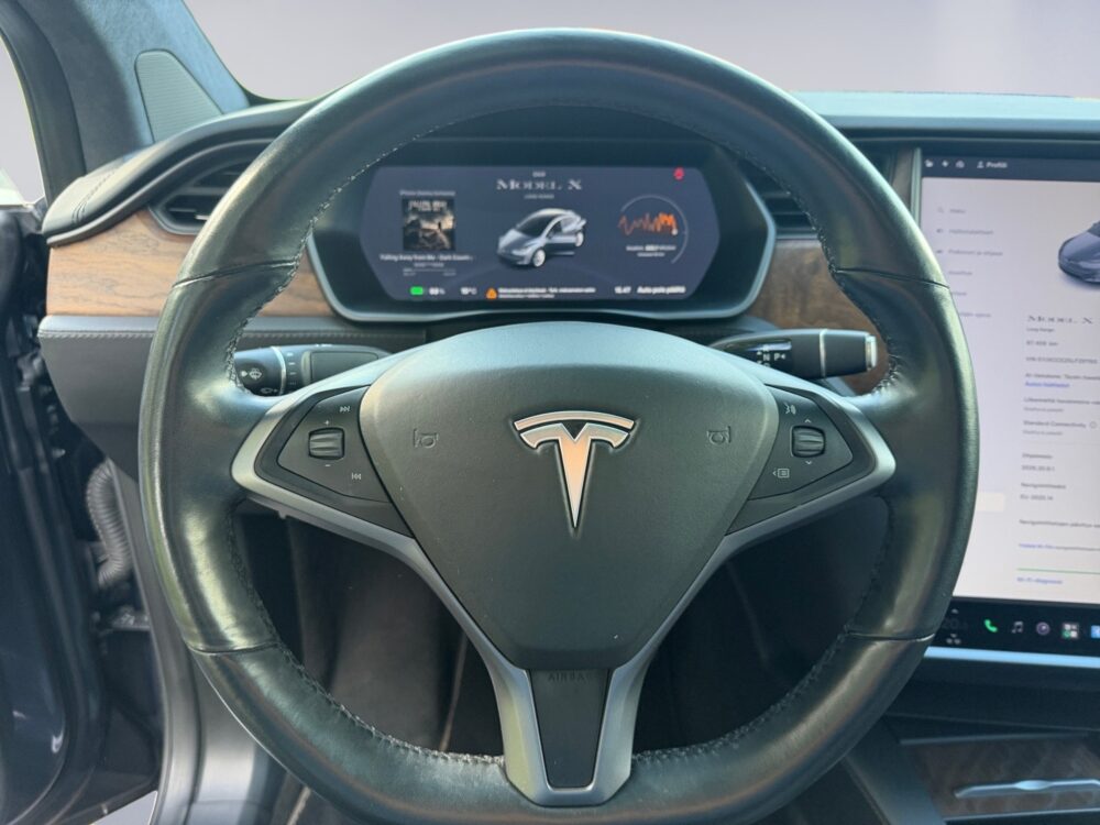 auto-Tesla-Model-X-RXR531-202610201333-15 auto-Tesla-Model-X-RXR531-202610201333-15